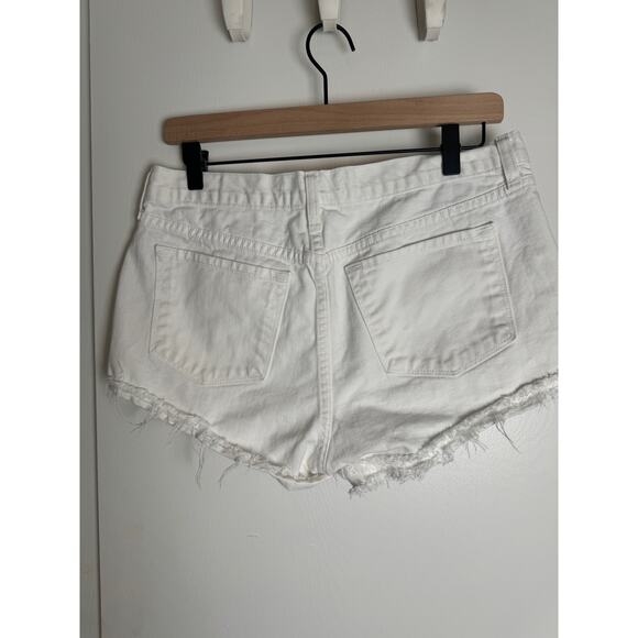 J Brand - Sachi Low Rise Cut Off Short in White, size 28 - Picture 3 of 5